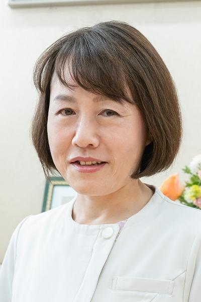 深尾　亜由美