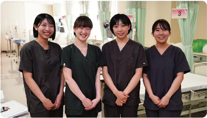 臨床工学技士の後輩たちと一緒に