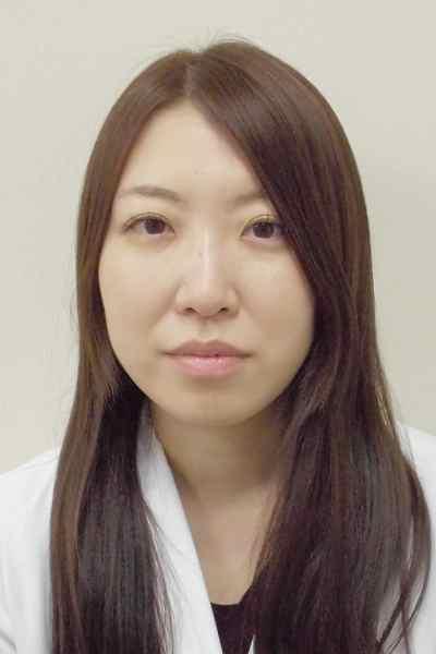 前川 由佳