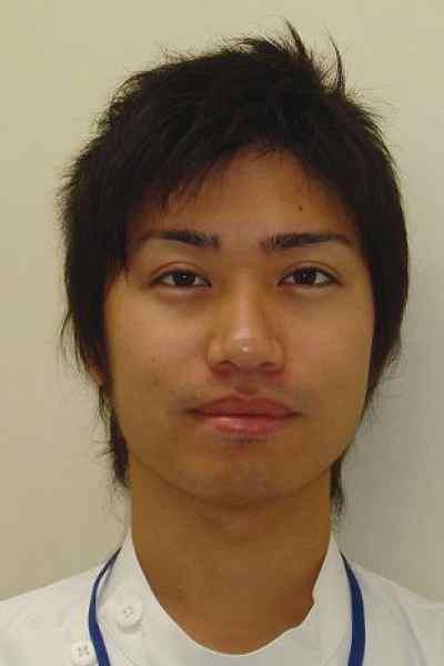 井上 敬介