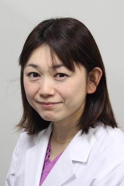 山本 志緒理