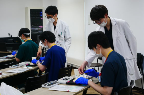 各分野のスペシャリストが揃う指導体制