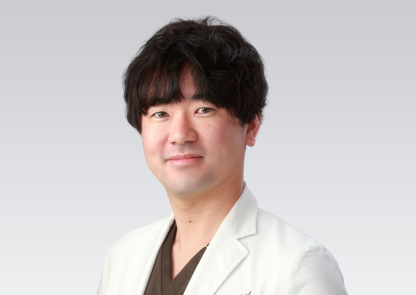 朝比奈 良太